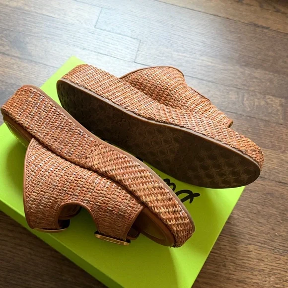 Sam Edelman Nerissa sandals. - Picture 4 of 5